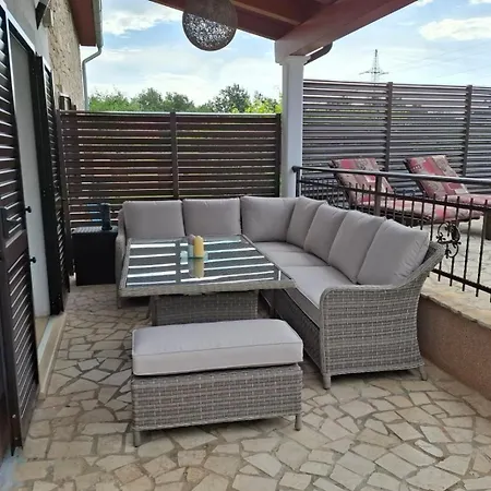 Family Friendly House With A Swimming Pool Marici, - 17820 Σπίτι διακοπών Labin (Istria)